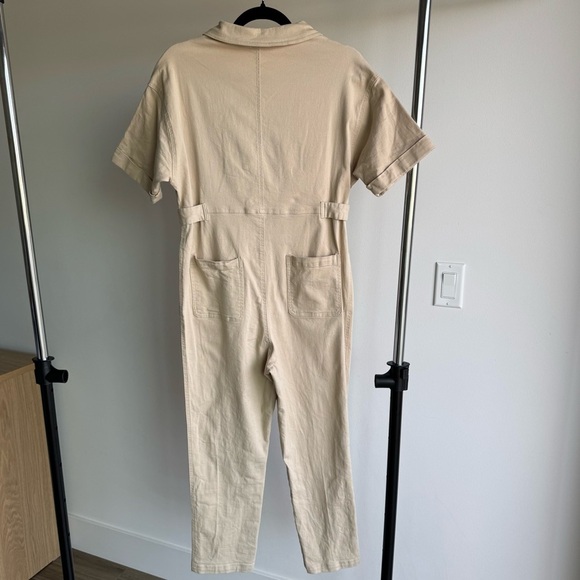 Very J Tan Short Sleeve Rayon Jumpsuit Size Small - Picture 2 of 6